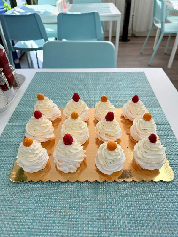 Lilya’s Kitchen Bakery and Cafe in Southampton - Photo 2