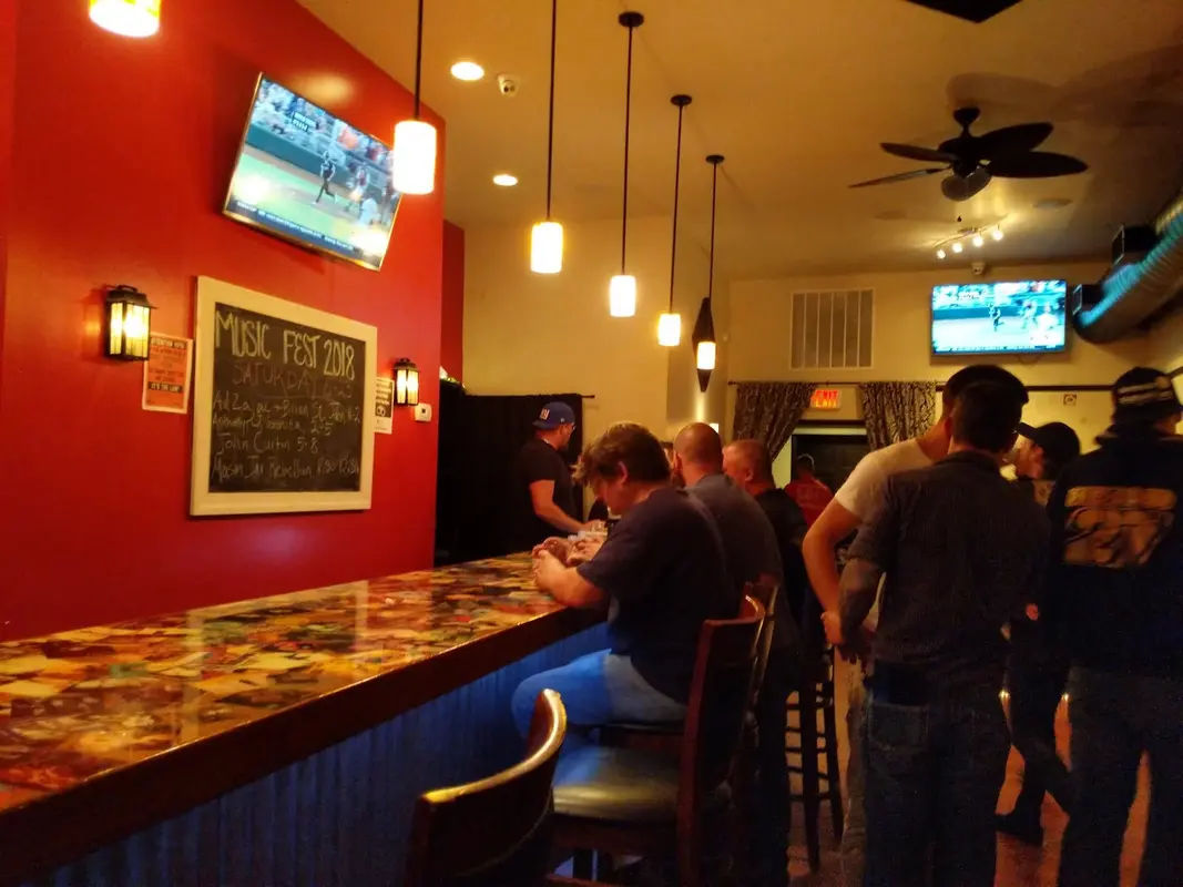 Jive Bar & Lounge photo 5