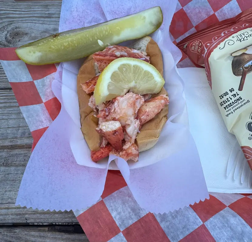 La La Lobster in Yardley - Photo 4