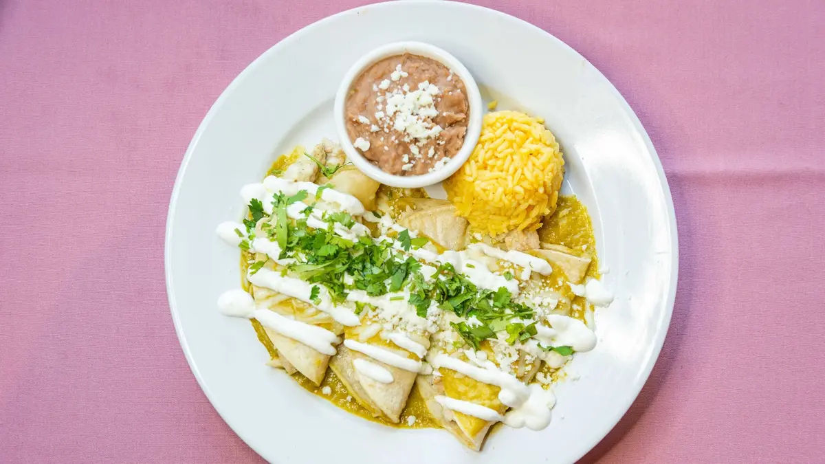 Los Gemelos Family Restaurant photo 5