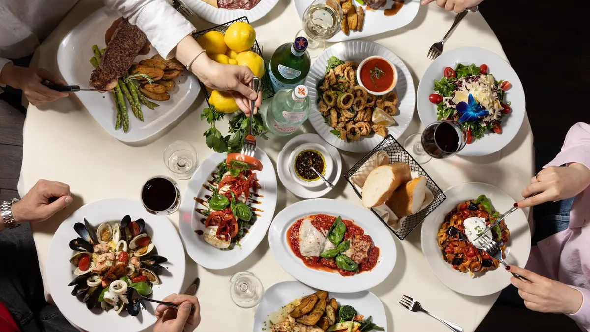 Amore Restaurant in Levittown - Photo 2