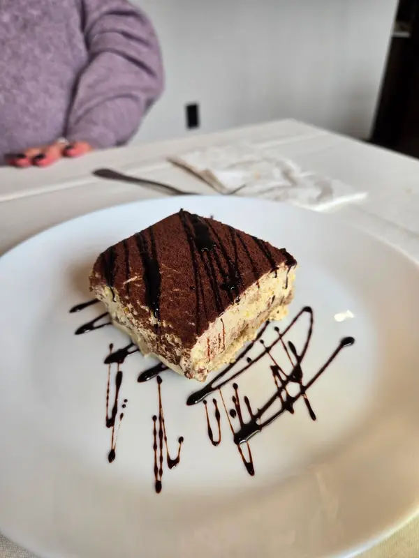 Amore Restaurant in Levittown - Photo 4