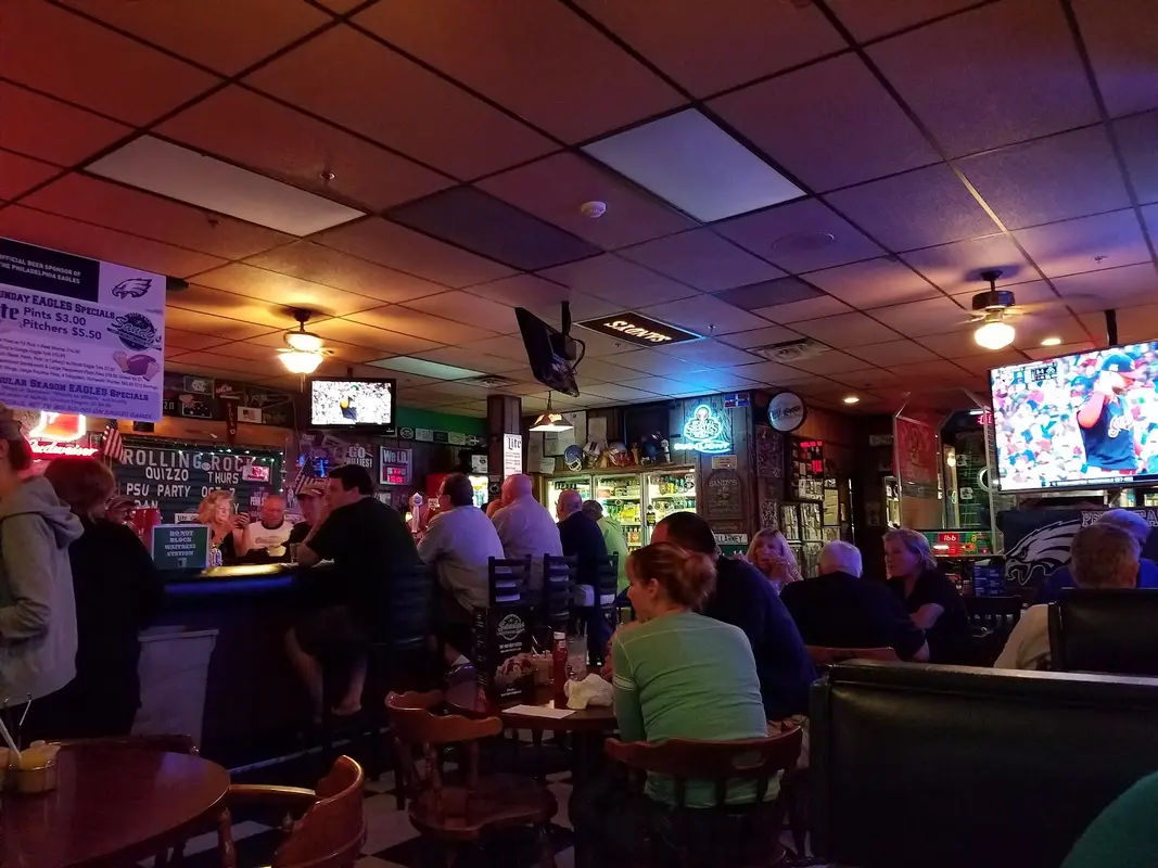 Sandy's Beef & Ale in Langhorne - Photo 1