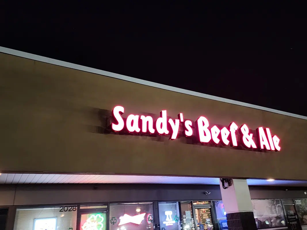 Sandy's Beef & Ale photo 5