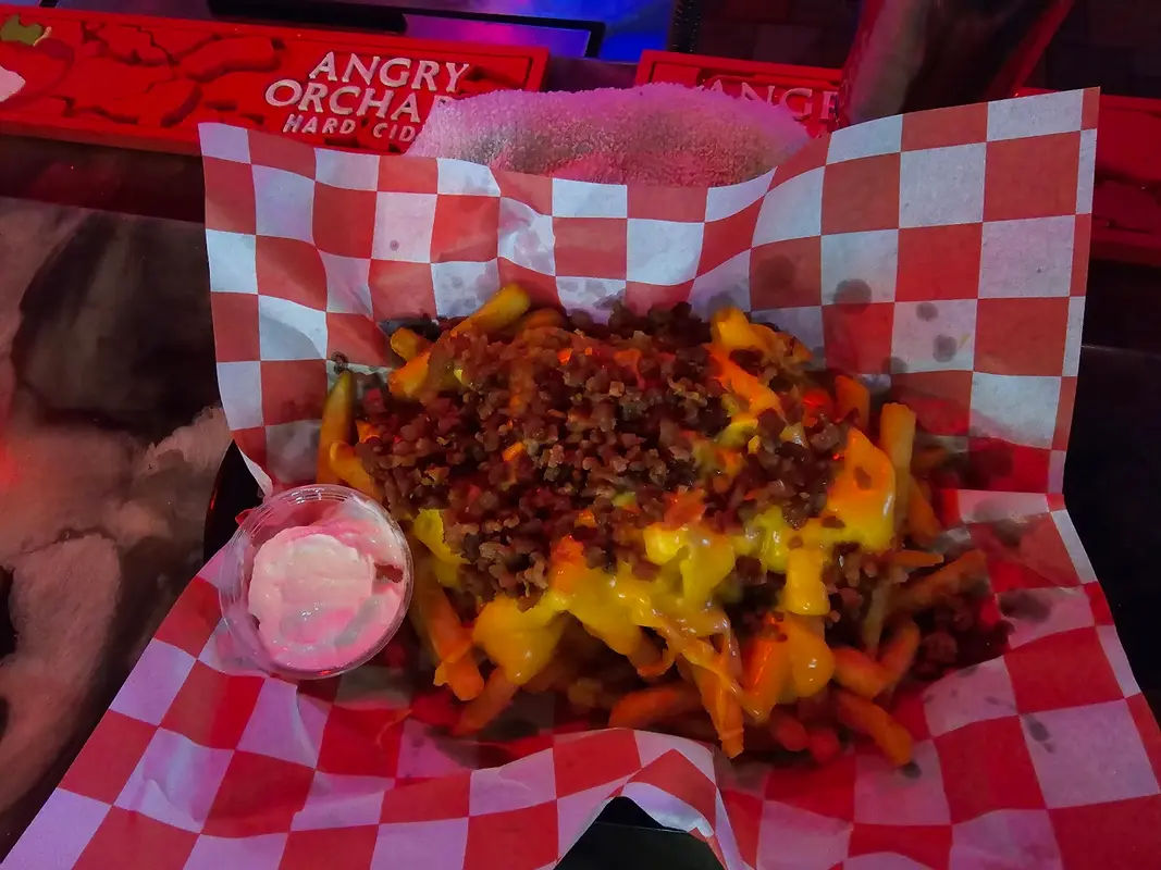 Slim's Irish Pub in Bensalem - Photo 4