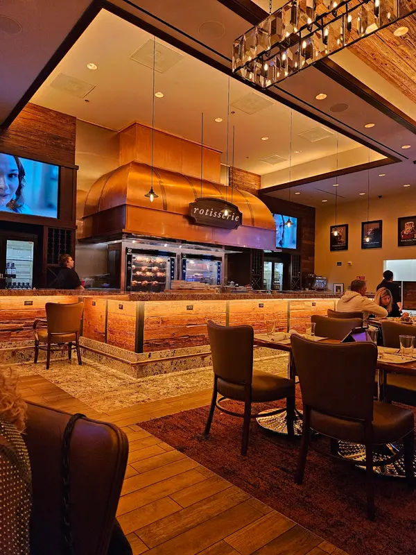 Liberty Bell Gastropub in Bensalem - Photo 2