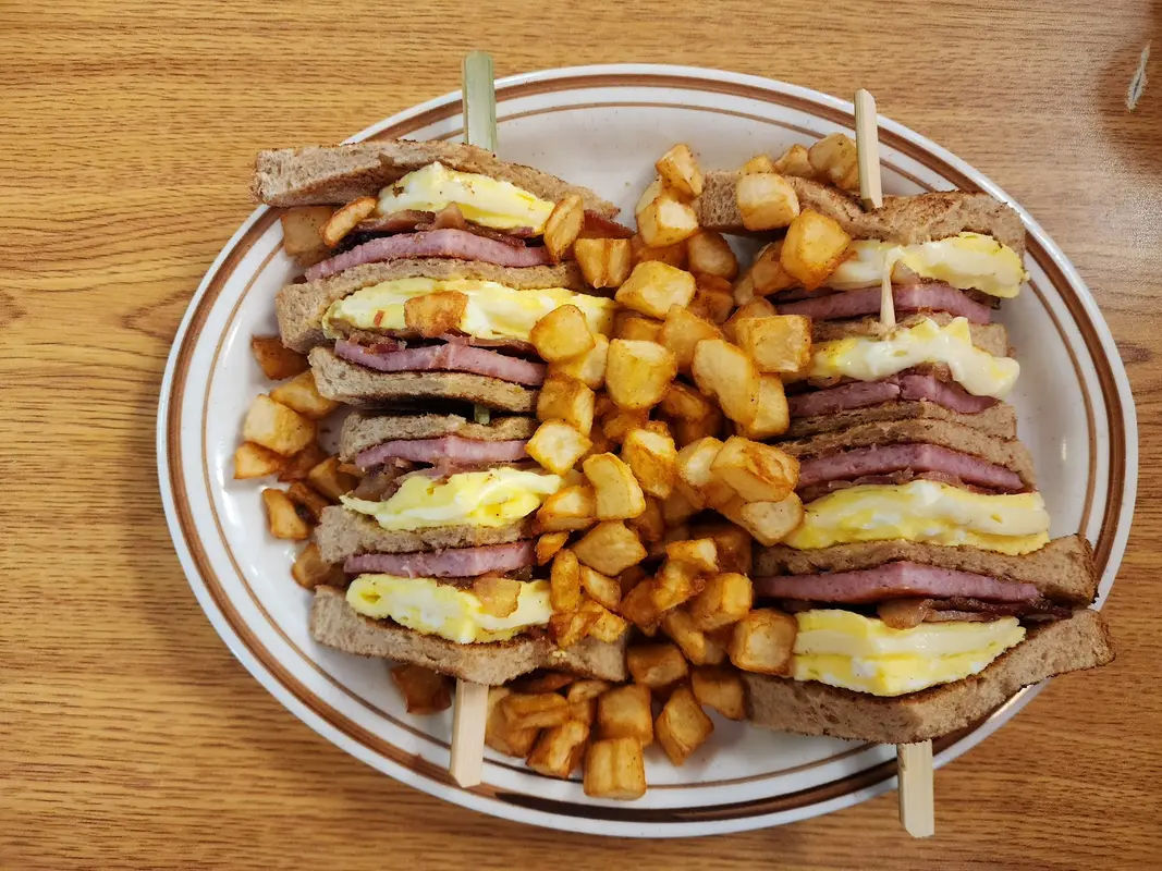 Maryanne's Homestyle Cooking in Levittown - Photo 2