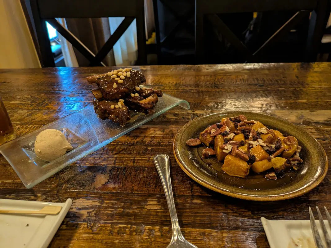 Honey in Doylestown - Photo 3