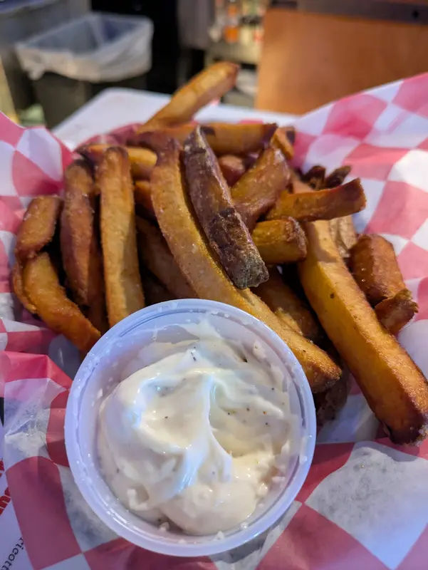 Puss 'n Boots Tavern, Restaurant and Catering photo 5