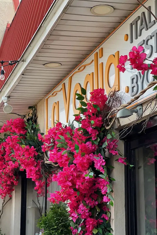 La Voglia Italian Restaurant in Warminster - Photo 4