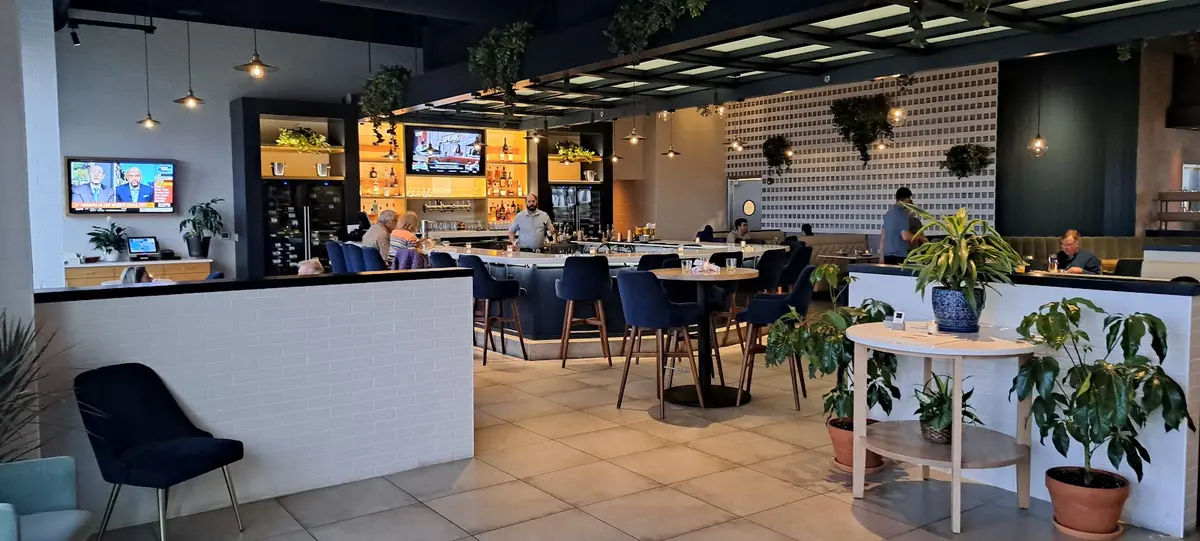 Árdana Food & Drink - Newtown in Newtown - Photo 1