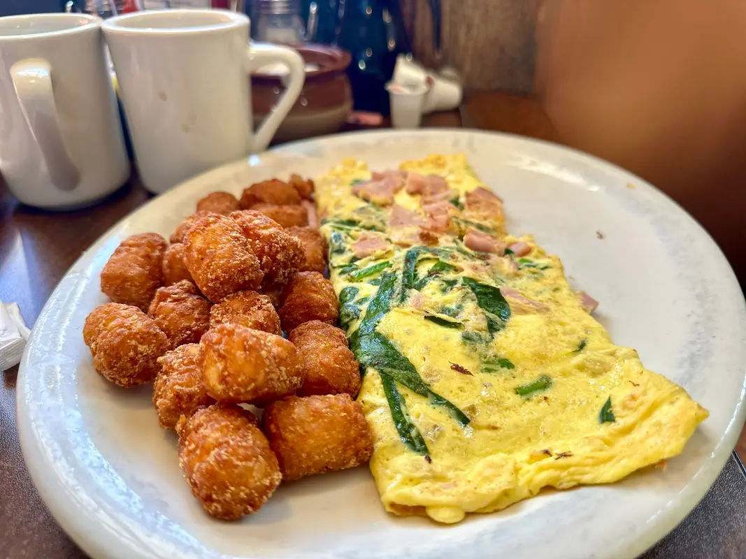 Edgewood Cafe in Yardley - Photo 3