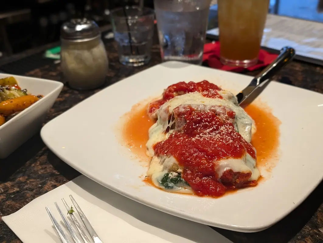 Maggio's Restaurant, Bar & Ballroom in Southampton - Photo 3