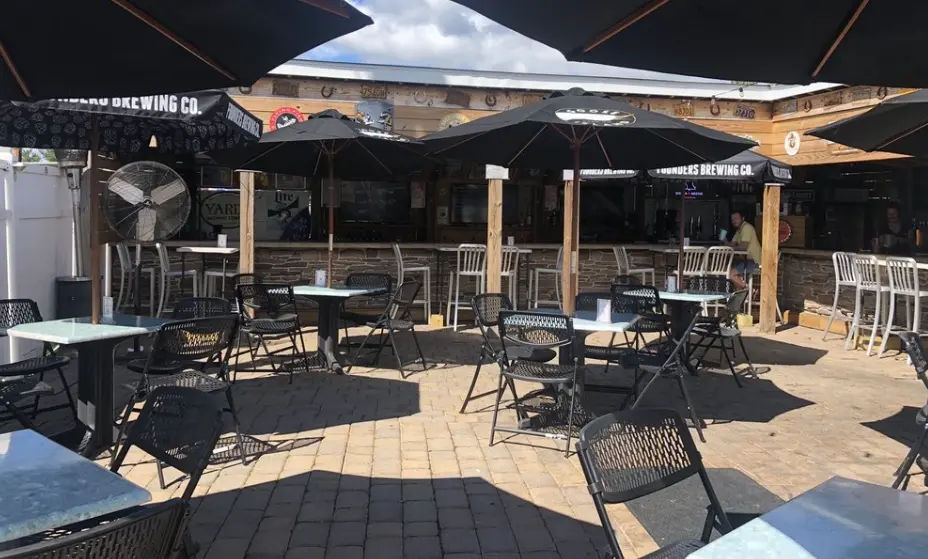 The Horse Tavern & Grille photo 6