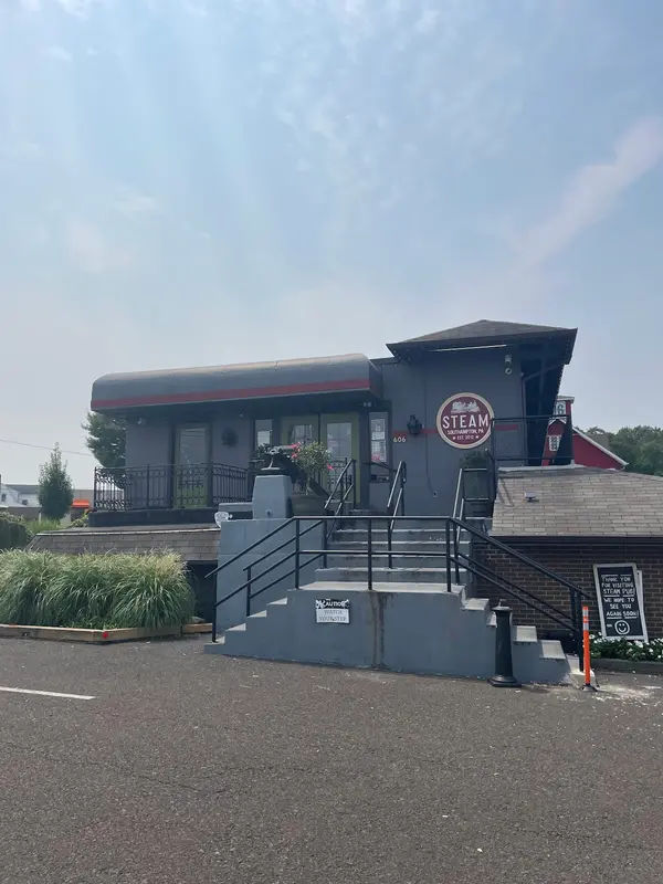 Steam Pub in Southampton - Photo 4