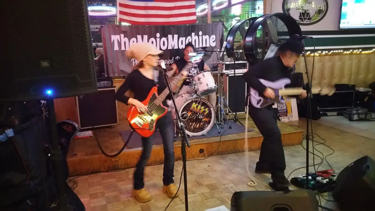 Final Score Sports Bar & Grill in Bensalem - Photo 2