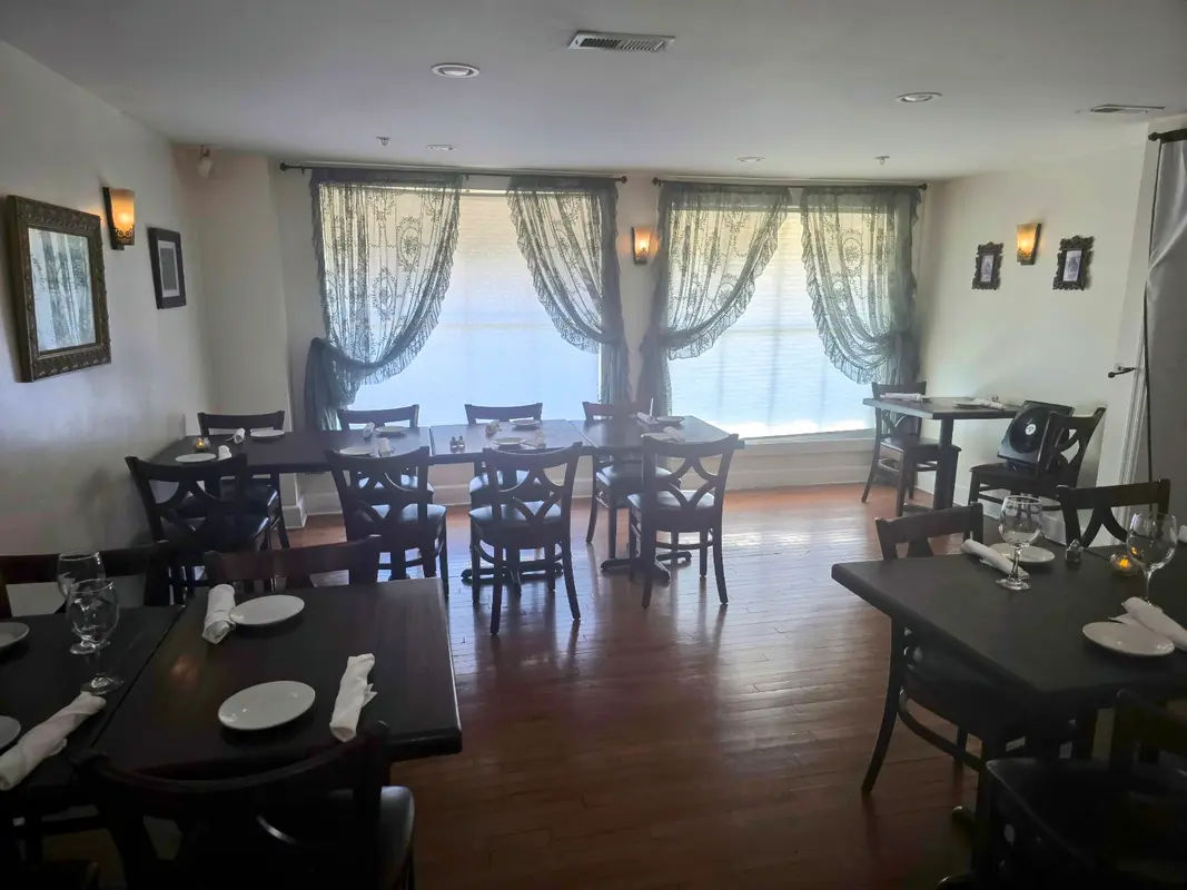 Trattoria Rosa Bianca in Yardley - Photo 4