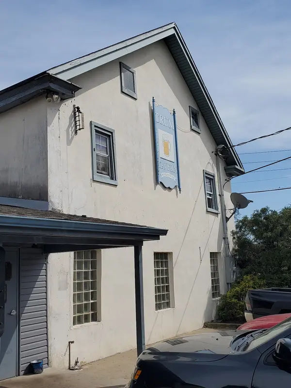 Trum Tavern, Inc photo 6