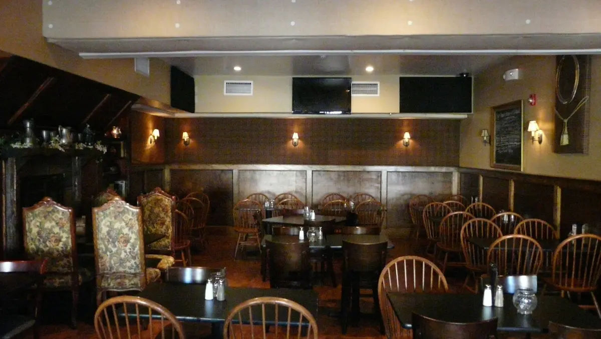 Continental Tavern in Yardley - Photo 1