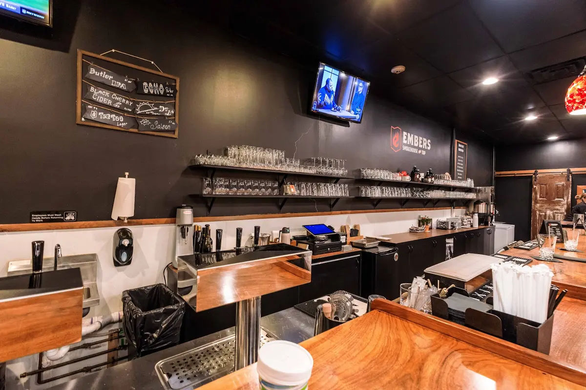 Embers Smokehouse and Tap photo 6