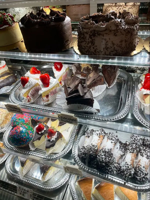 Original Golden Eagle Diner in Bristol - Photo 4