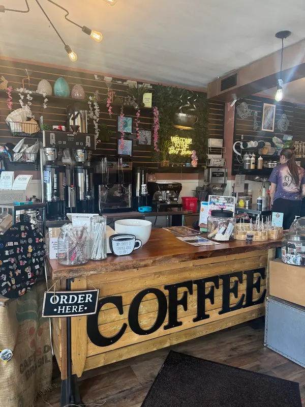 Pot Heads Coffee House photo 6