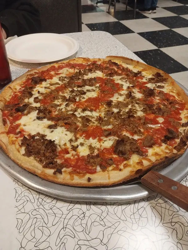 Julio's Famous Pizzeria in Fairless Hills - Photo 3