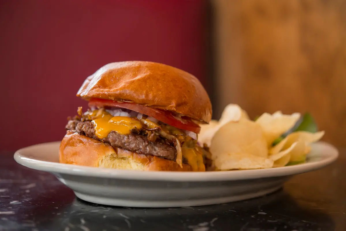 Pag's Pub in Doylestown - Photo 2