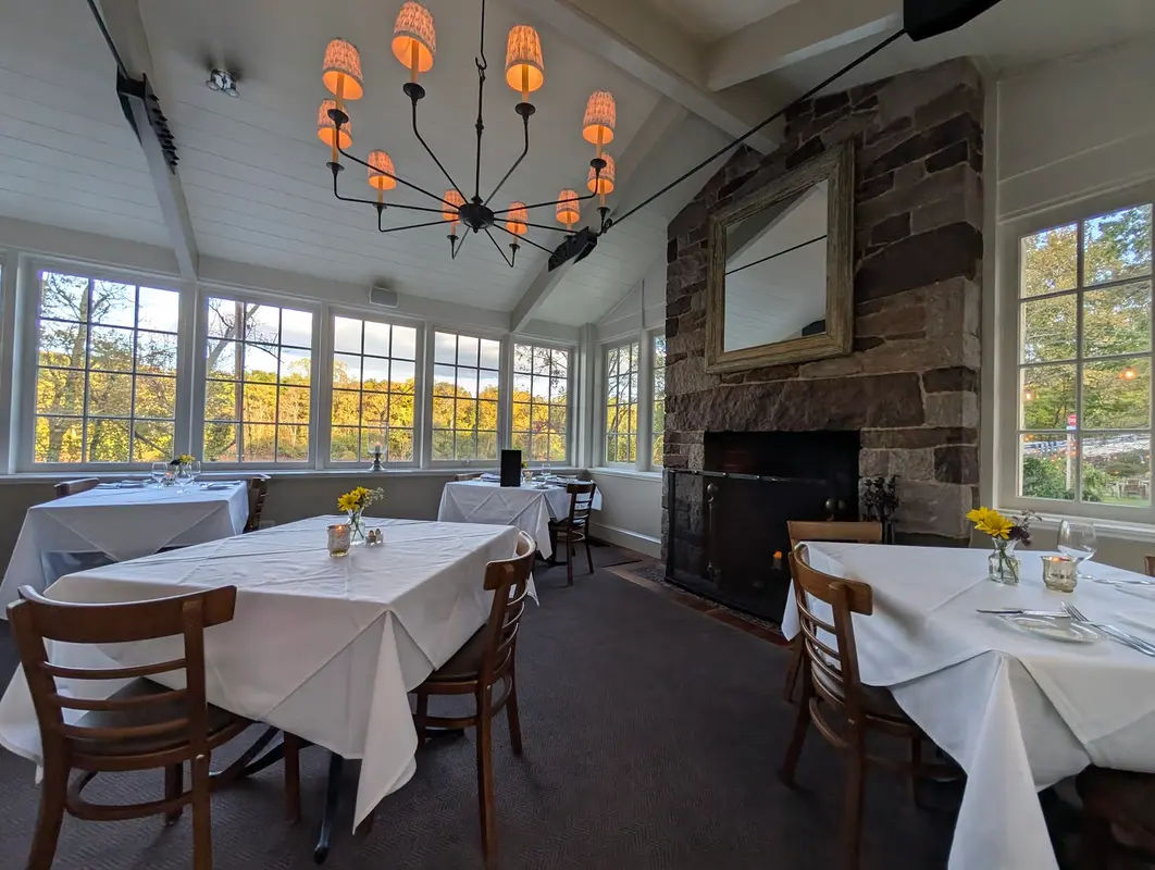 Golden Pheasant Inn in Erwinna - Photo 2