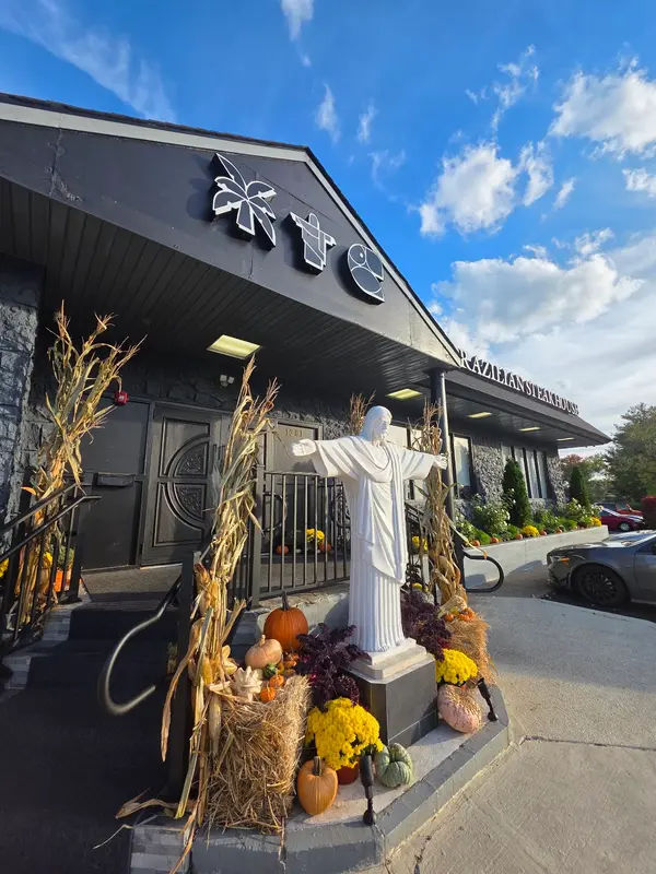 Leblon Steak Brazilian Steakhouse Langhorne in Levittown - Photo 2