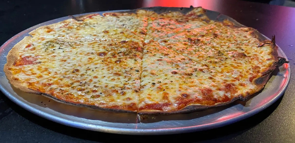 The Tavern At Penns Park in Newtown - Photo 2