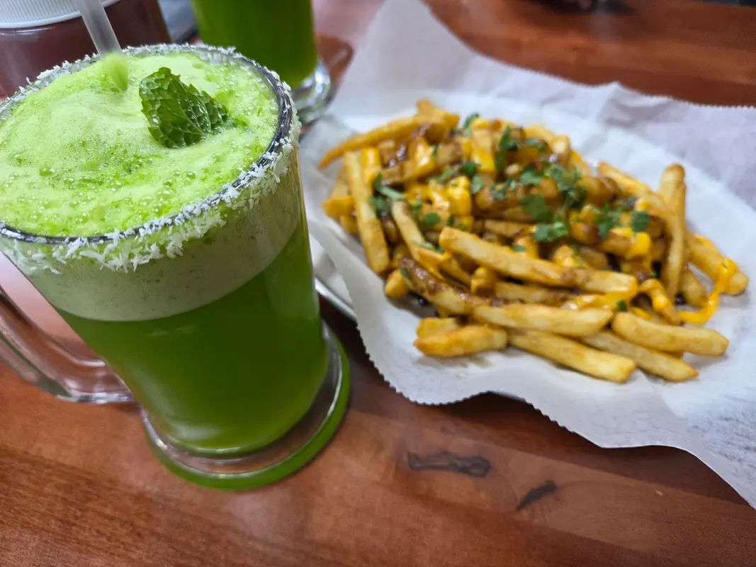 Al Azeez Grill in Bensalem - Photo 3