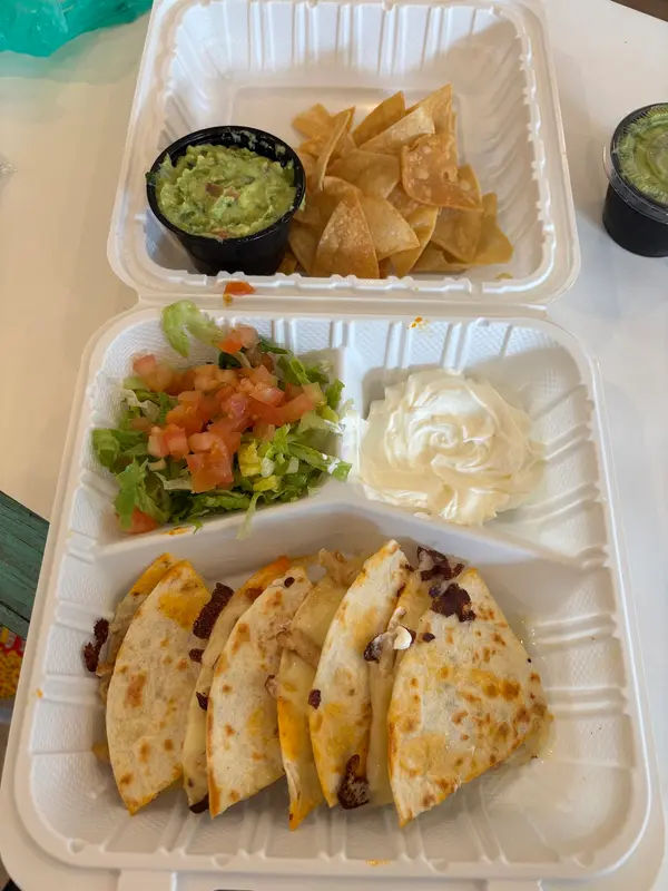 EL Limon Langhorne Borough photo 6