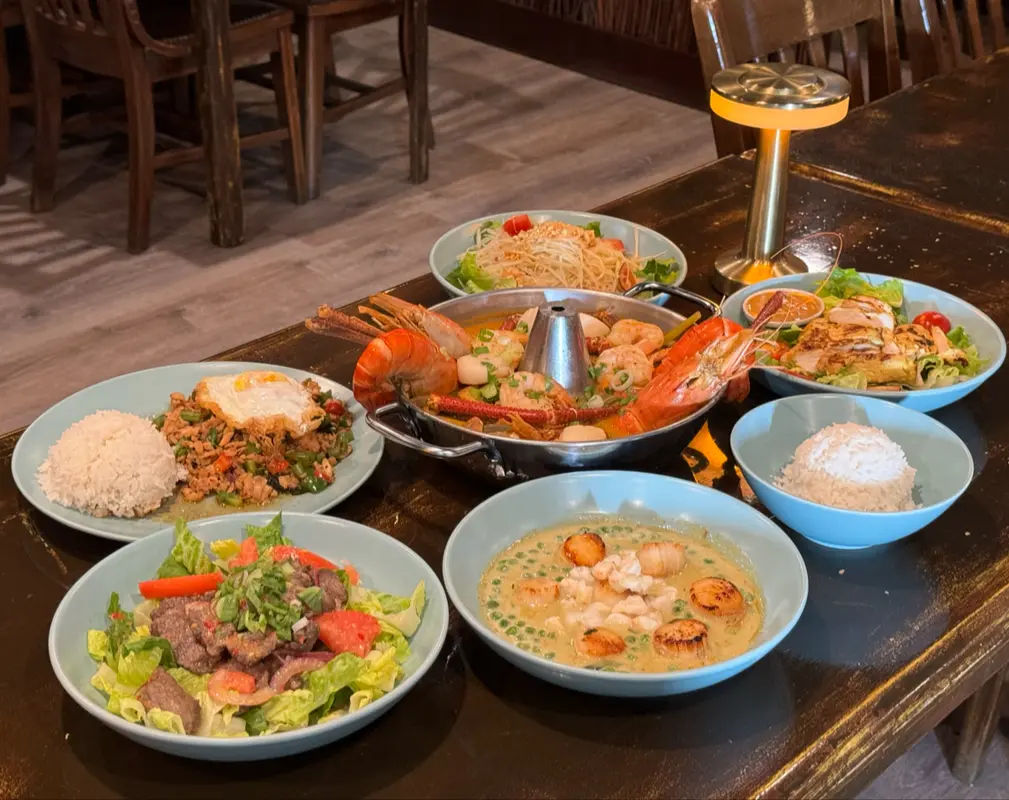 Thai Chef and Noodle Fusion in Penndel - Photo 2