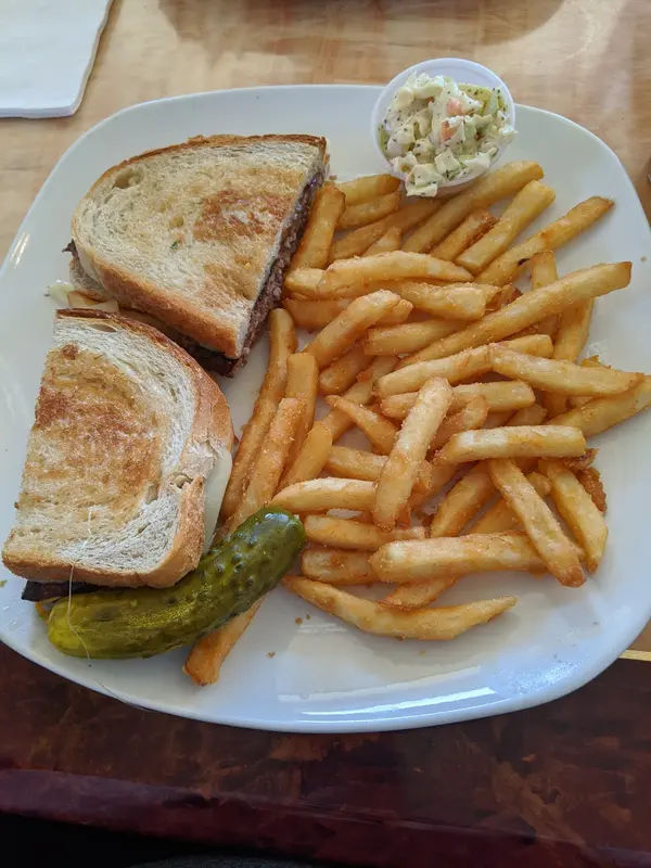 Robin Hood Restaurant in Southampton - Photo 4