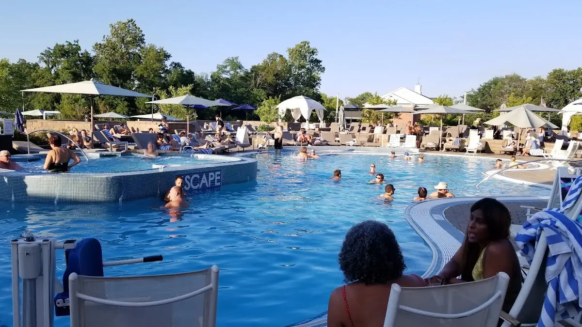 Escape Resort, Restaurant & Bar photo 5
