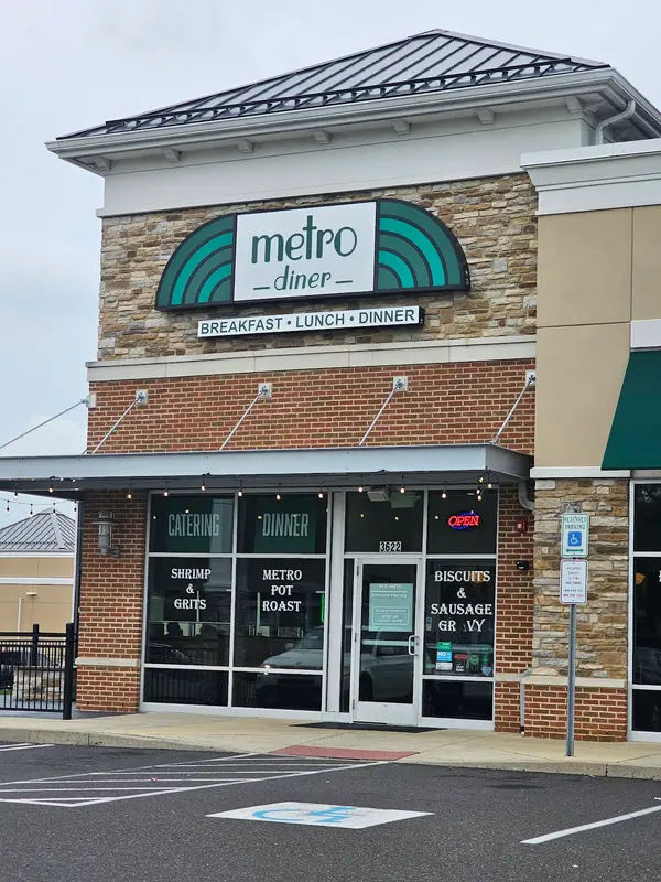 Metro Diner in Langhorne - Photo 3