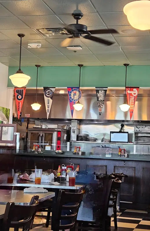 Metro Diner photo 6