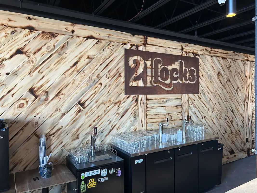 21 Locks Brewing Company and Cafe photo 5