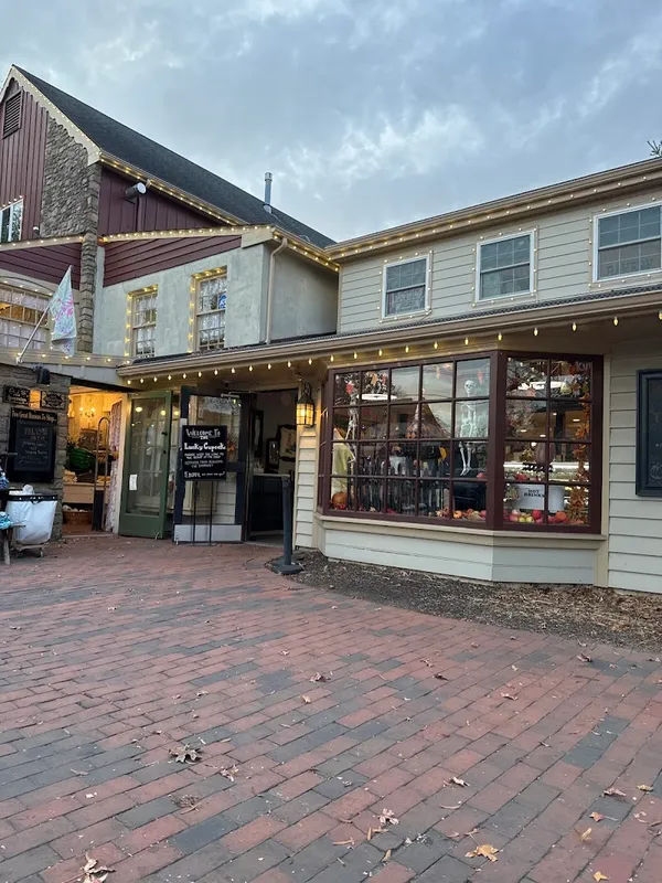The Lucky Cupcake in New Hope - Photo 4