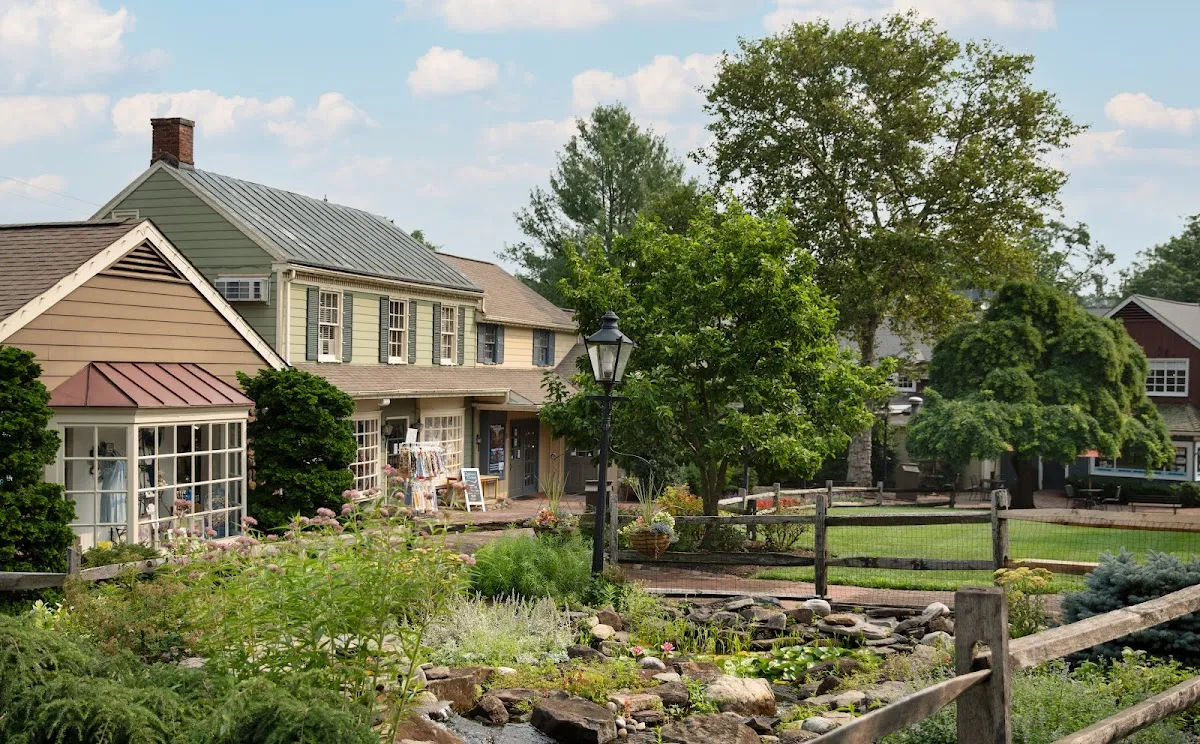 Golden Plough Inn at Peddler's Village