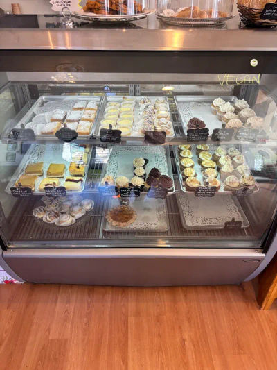 Bakery restaurant Sweetah's Gluten Free Bake Shop in Doylestown, Bucks County, PA