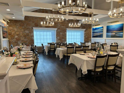 Greek restaurant Nikos in Yardley, Bucks County, PA