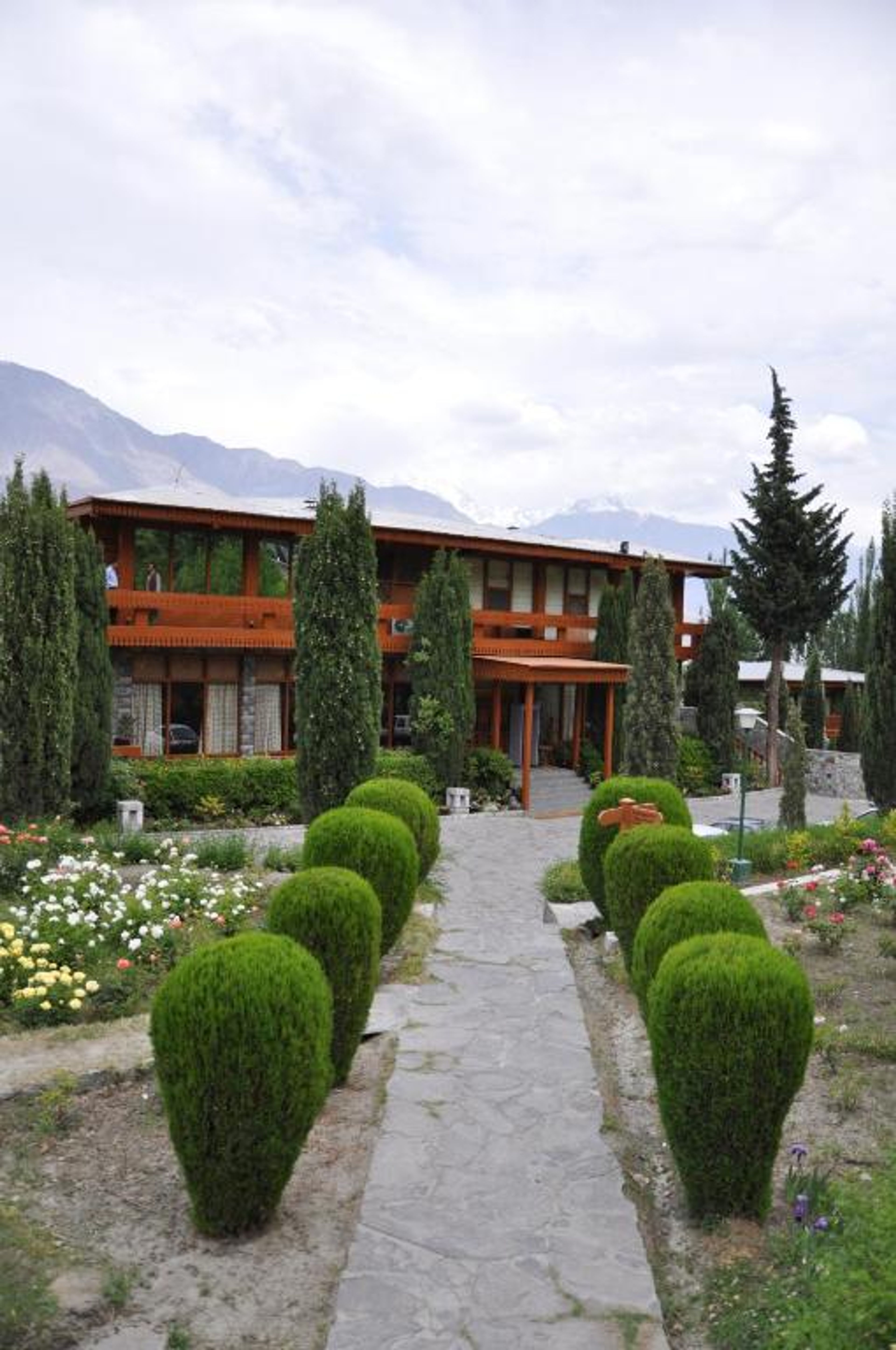 Gilgit Serena Hotel photo 3