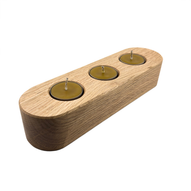 Drewniany świecznik na tealighty, dąb, 23.5 cm x 6.8 cm, wosk pszczeli