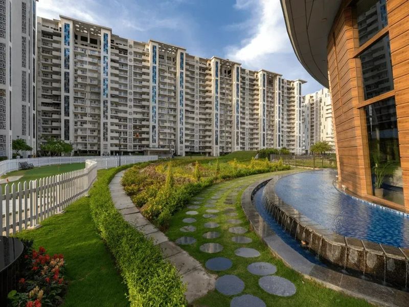 JLPL Falcon View — project photograph 5