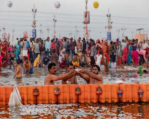 kasi tour package from vijayawada