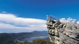 Great Ocean Road and Grampians Tour Melbourne Return