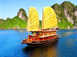 Halong Bay Junk Boat