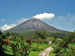 Volcanoes, nature and the Caribbean
